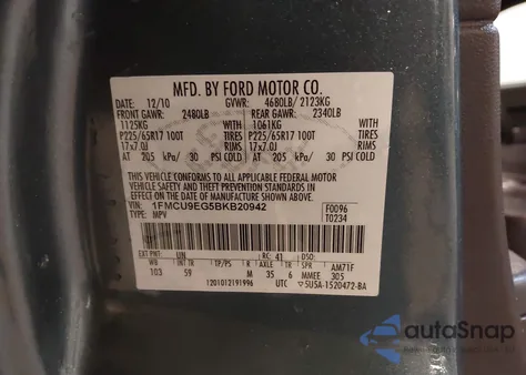 2011 Ford Escape Limited z USA, uszkodzony, nr VIN 1FMCU9EG5BKB20942